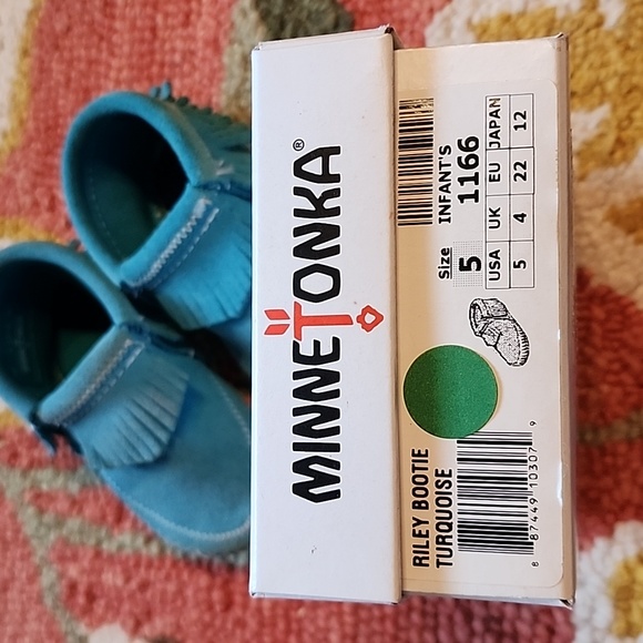 Minnetonka Turquoise Riley Bootie Moccasins - Picture 5 of 9
